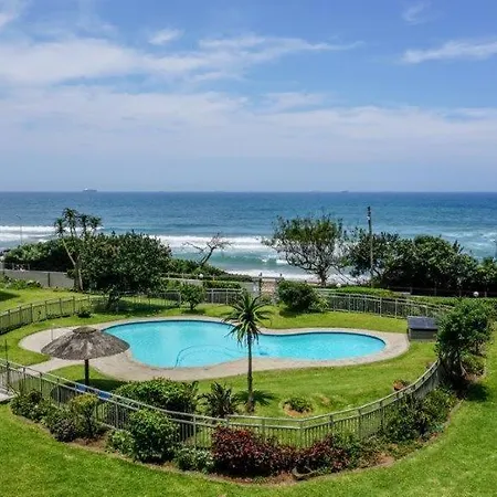The Lookout Triplex At Cabanas Umdloti Exterior photo