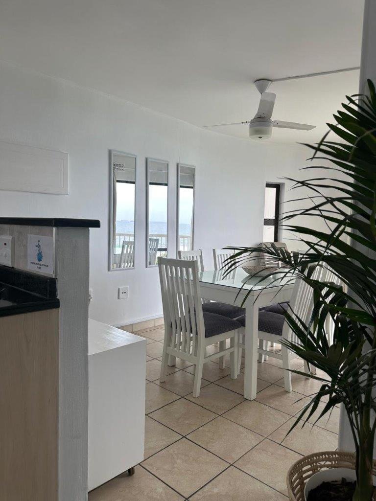 The Lookout Triplex At Apartment *